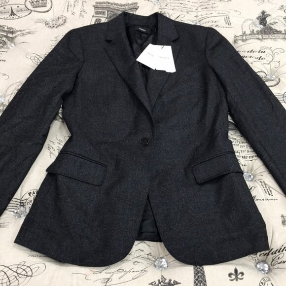 THEORY Carissa Houndstooth Wool-blend Blazer - Picture 6 of 10